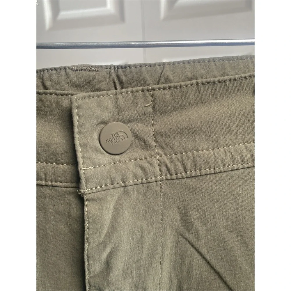 North Face‎ Men's 32 Green Tech Walking Shorts Gorpcore Camping Outdoor